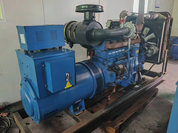 韶关100kW柴油发电机组使用多级机油有哪些优缺点？